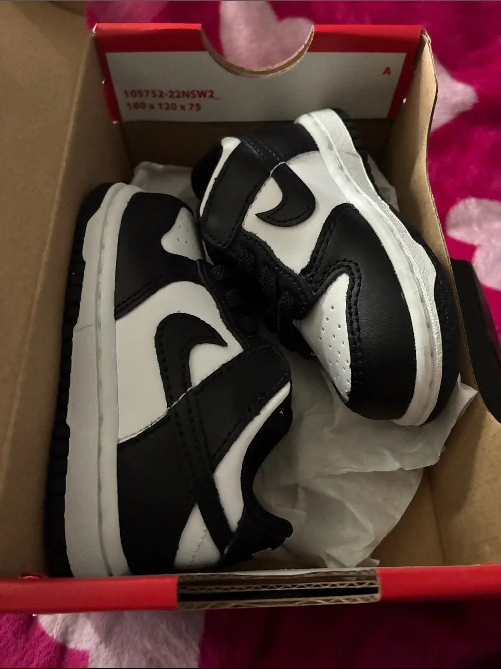 Nike Kids Black and White Low-Top Sneakers with Strap